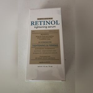 Retinol Tightening Serum - White
